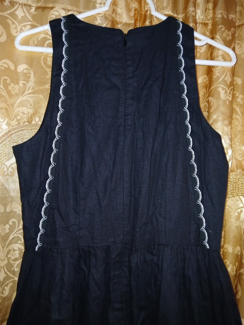 Ann Taylor Black Sleeveless Midi Dress with White Scallop Trim - Picture 4 of 7
